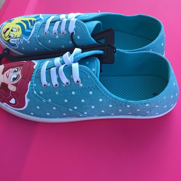 [HANDPAINTED] Disney The Little Mermaid Shoes - Picture 2 of 5